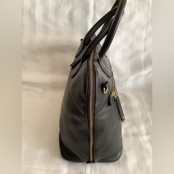 Roots Large Shirley Tote / Satchel / Crossbody / Shoulder Bag in Black Leather - Picture 6 of 15